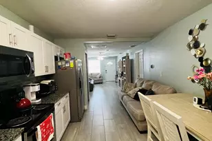 8719 N Ashley St, Tampa, FL 33604 - Photo 8