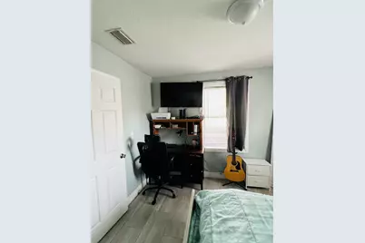 8719 N Ashley Street, Tampa, FL 33604 - Photo 26