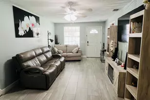 8719 N Ashley St, Tampa, FL 33604 - Photo 14