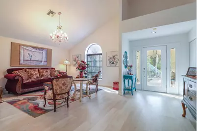 8259 155th Place N, Palm Beach Gardens, FL 33418 - Photo 6