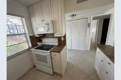 21 Abbey Lane #107, Delray Beach, FL 33446 - Photo 4