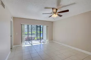 601 Sabal Ridge Cir, Palm Beach Gardens, FL 33418 - Photo 24