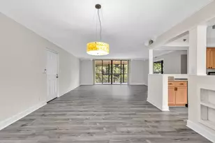 7564 Regency Lake Dr, Boca Raton, FL 33433 - Photo 64