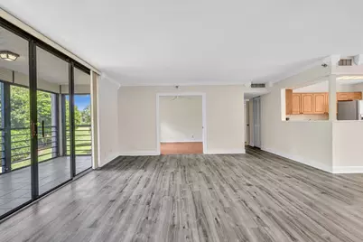 7564 Regency Lake Drive #202, Boca Raton, FL 33433 - Photo 18