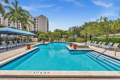 7564 Regency Lake Drive #202, Boca Raton, FL 33433 - Photo 6