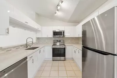7219 Le Chalet Boulevard, Boynton Beach, FL 33472 - Photo 2