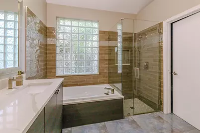 4082 Trenton Avenue, Cooper City, FL 33026 - Photo 16
