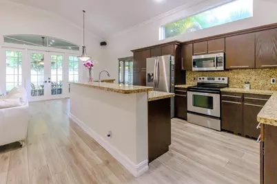 4082 Trenton Avenue, Cooper City, FL 33026 - Photo 8