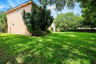2110 NW 75th Way, Pembroke Pines, FL 33024 - Photo 24
