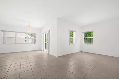 2110 NW 75th Way, Pembroke Pines, FL 33024 - Photo 6