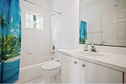 2110 NW 75th Way, Pembroke Pines, FL 33024 - Photo 18