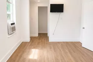 528 SW 3rd St, Miami, FL 33130 - Photo 4