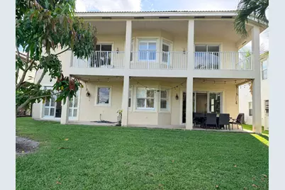 2285 Ridgewood Circle, Royal Palm Beach, FL 33411 - Photo 10