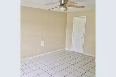 1216 Giller Avenue, Mangonia Park, FL 33407 - Photo 6