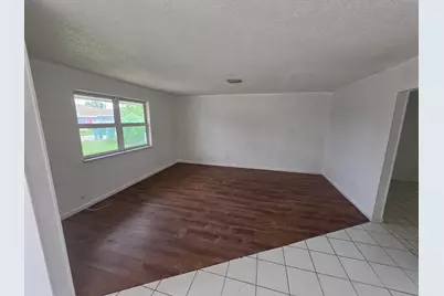 1216 Giller Avenue, Mangonia Park, FL 33407 - Photo 6