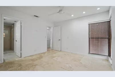 3939 NE 5th Avenue #A201, Boca Raton, FL 33431 - Photo 14