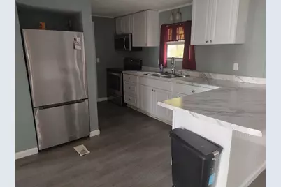 100 Rita Place, Jacksonville, NC 32223 - Photo 2
