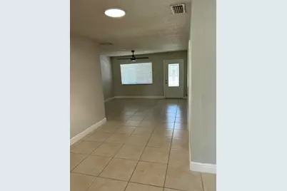61 NW 47th Street, Oakland Park, FL 33309 - Photo 8