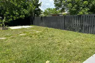 61 NW 47th St, Oakland Park, FL 33309 - Photo 14