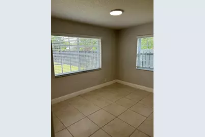 61 NW 47th Street, Oakland Park, FL 33309 - Photo 12