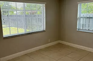 61 NW 47th St, Oakland Park, FL 33309 - Photo 12