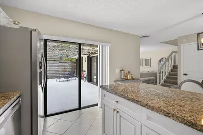 121 1st Terrace, Palm Beach Gardens, FL 33418 - Photo 32
