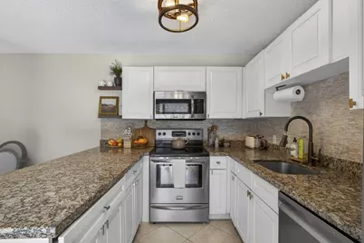 121 1st Terrace, Palm Beach Gardens, FL 33418 - Photo 1