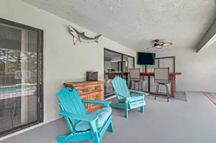 100 Greenwood Ct, Royal Palm Beach, FL 33411 - Photo 8