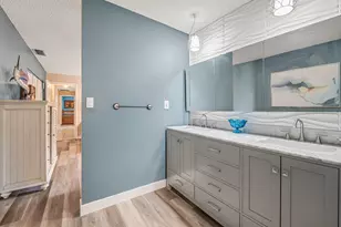 100 Greenwood Ct, Royal Palm Beach, FL 33411 - Photo 30