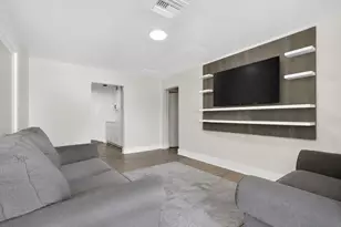 807 14th St, West Palm Beach, FL 33401 - Photo 6