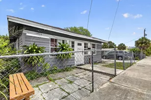 807 14th St, West Palm Beach, FL 33401 - Photo 2