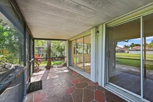 7618 S Pinewalk Dr S, Margate, FL 33063 - Photo 28