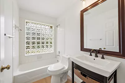 7618 S Pinewalk Dr S #132, Margate, FL 33063 - Photo 16