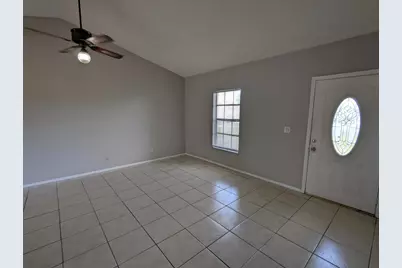 554 SW Lakehurst Drive, Port Saint Lucie, FL 34983 - Photo 2
