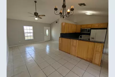 554 SW Lakehurst Drive, Port Saint Lucie, FL 34983 - Photo 6