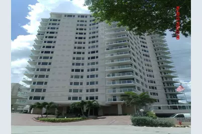 3000 Holiday Drive #805, Fort Lauderdale, FL 33316 - Photo 2