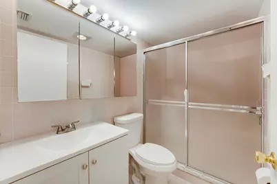 1011 Exeter, Boca Raton, FL 33434 - Photo 8
