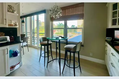 7582 Regency Lake Drive, Boca Raton, FL 33433 - Photo 20