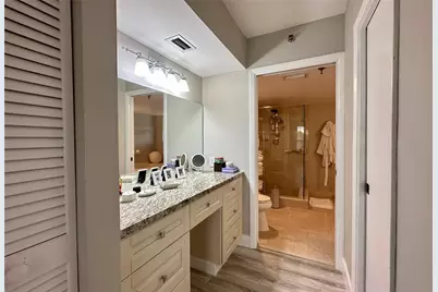 7582 Regency Lake Drive, Boca Raton, FL 33433 - Photo 10