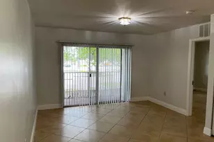 201 NW 177th St, Miami Gardens, FL 33169 - Photo 8