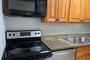 201 NW 177th St, Miami Gardens, FL 33169 - Photo 2