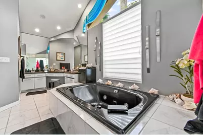 7165 Mariana Court, Boca Raton, FL 33433 - Photo 22