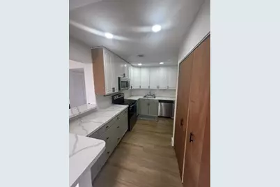 1829 SW 81st Way #5, Davie, FL 33324 - Photo 2