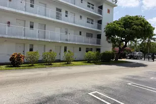 4500 N Flagler Dr, West Palm Beach, FL 33407 - Photo 2