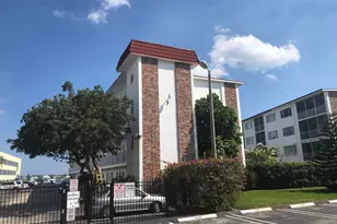 4500 N Flagler Dr, West Palm Beach, FL 33407 - Photo 1