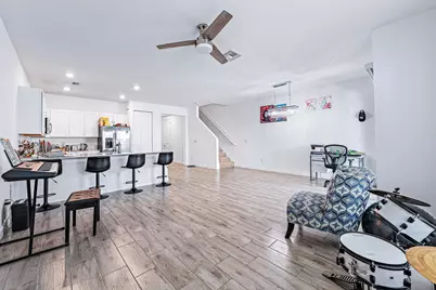 4407 Hemlock Drive, Riviera Beach, FL 33410 - Photo 10