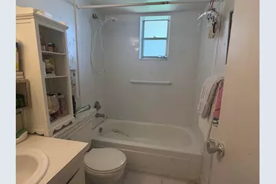 2687 N Garden Dr Drive N #103, Lake Worth, FL 33461 - Photo 8