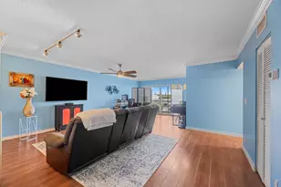 505 Spencer Dr, West Palm Beach, FL 33409 - Photo 4