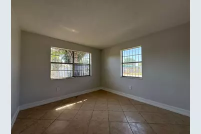 516 NW 179th Street, Miami Gardens, FL 33169 - Photo 8