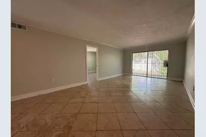 516 NW 179th Street, Miami Gardens, FL 33169 - Photo 2